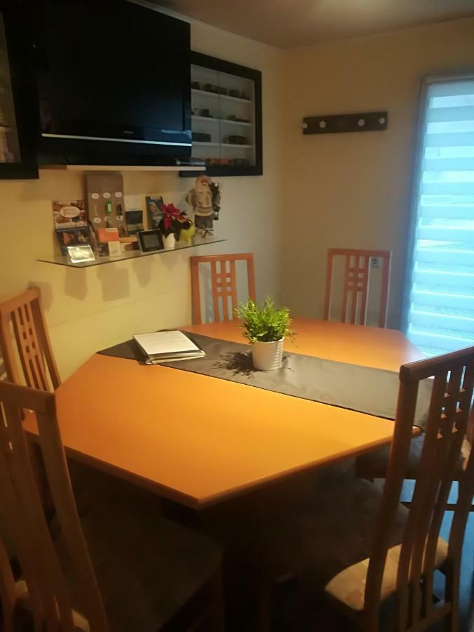 Haus Selina Villa Briedel Eksteriør billede